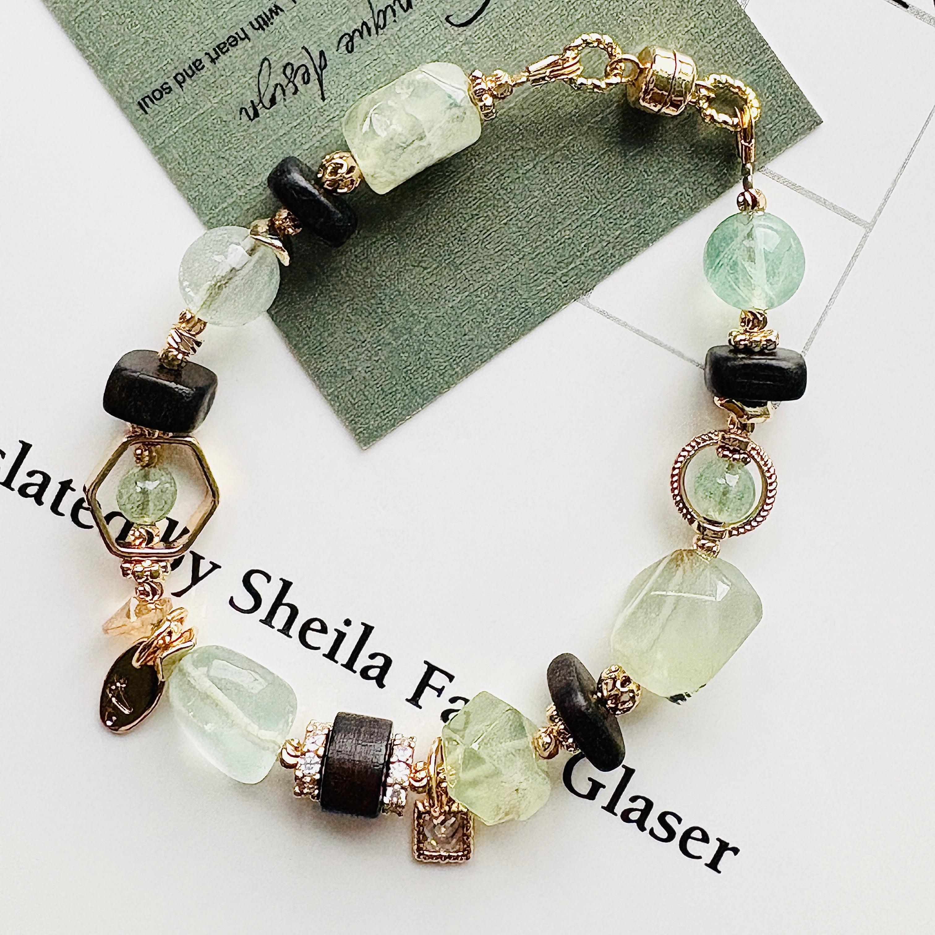 綠螢石Ｉ葡萄石Ｉ綠草莓晶Ｉ沉香Ｉ施華洛世奇水晶（新款）